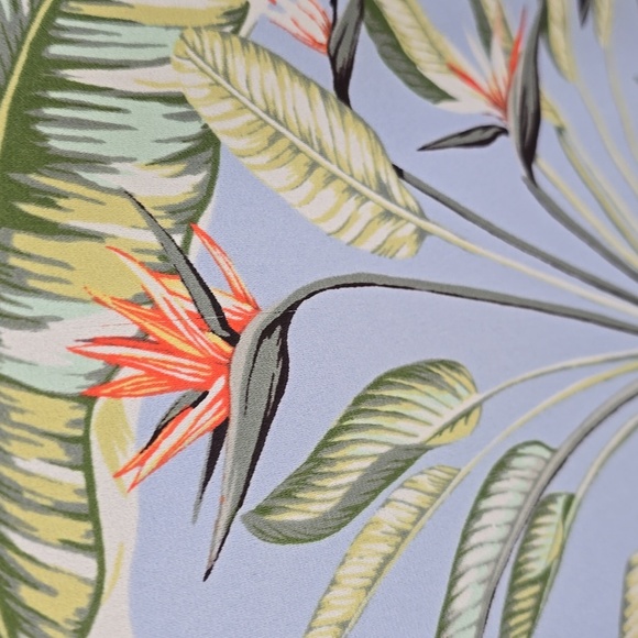 {Ann Taylor} Tropical Leaf Print Blouse in Blue and Green - Size XL - Picture 8 of 12